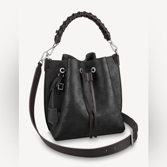 Authentic Louis Vuitton Muria Bucket Bag in Black Mahina Leather - Excel. Cond. - Picture 1 of 10